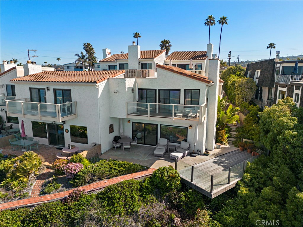 1001 Buena Vista 2