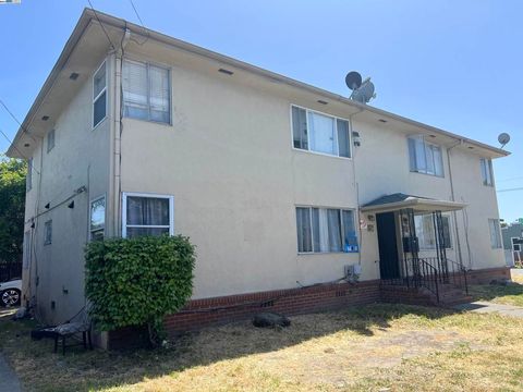 Photo of 10926 Bancroft Ave Ave, Oakland, CA 94603 (MLS # 41066046)