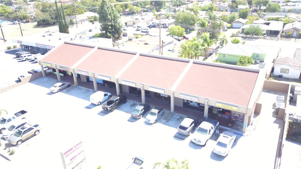 519 W Foothill