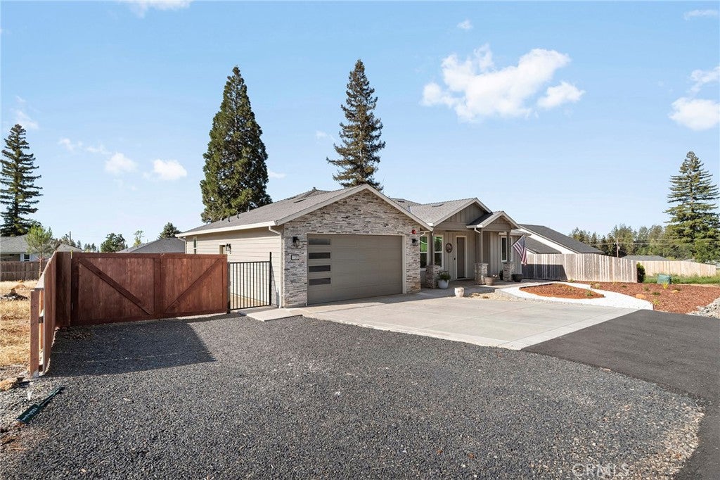 1732 Arany Court
