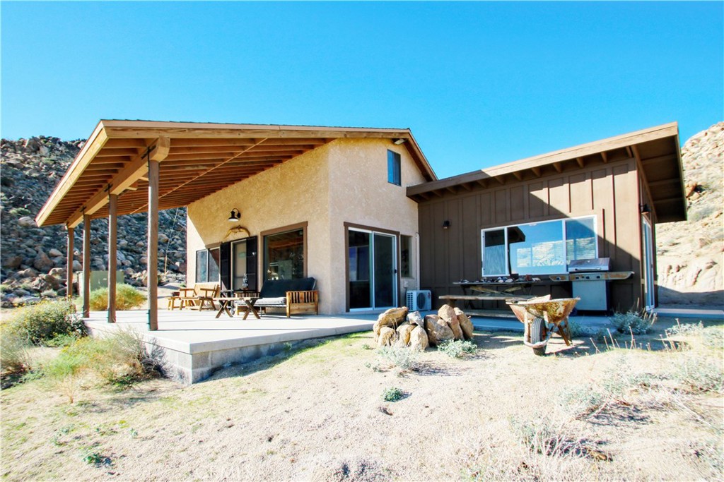 4650 Sizer Canyon Road