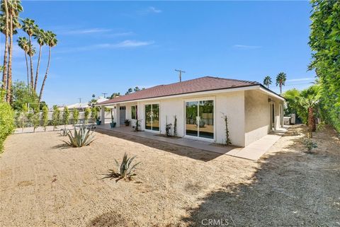 Photo of 3967 E Sunny Dunes Road, Palm Springs, CA 92264 (MLS # SR26051901)