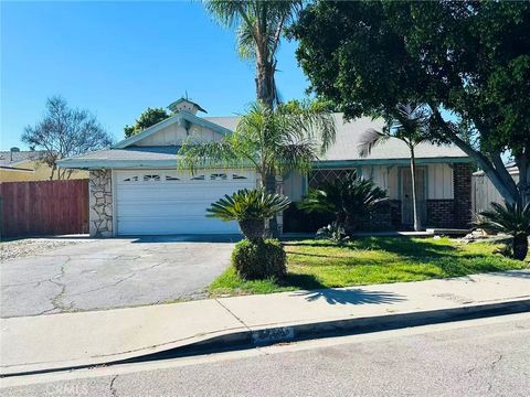 4453 Benham Ave Baldwin Park CA 91706