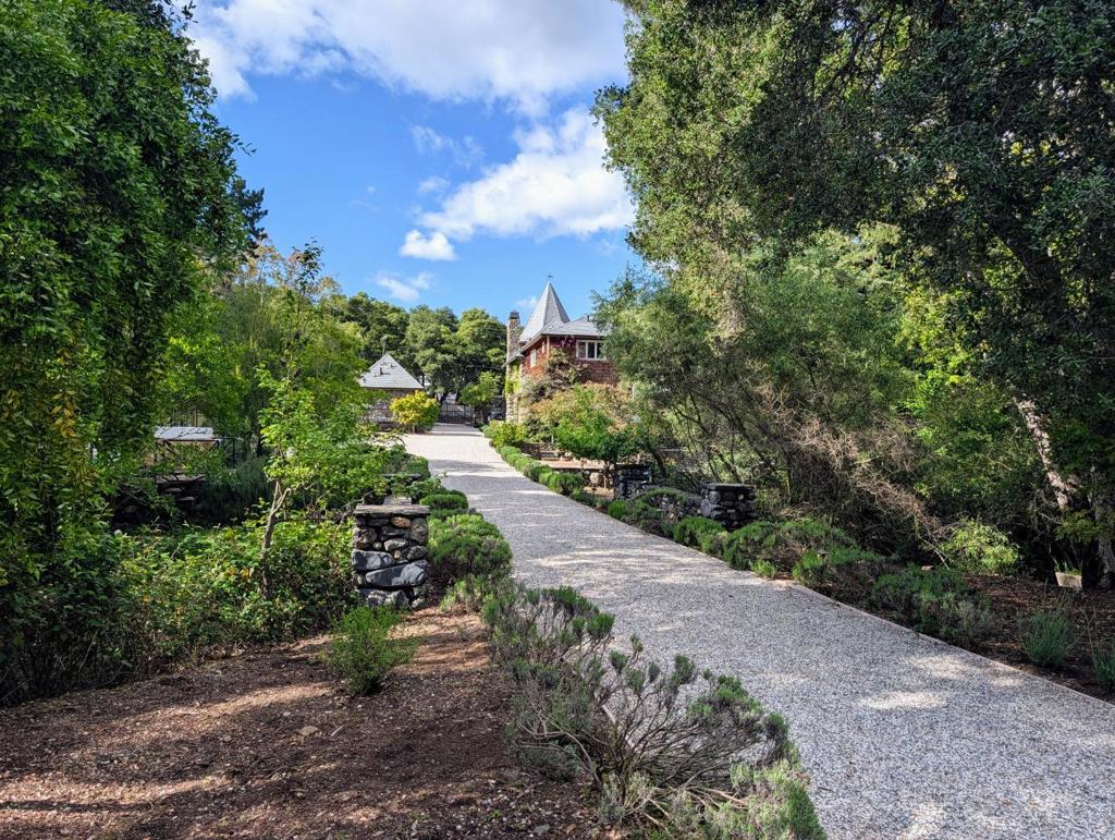350 Willowbrook Road