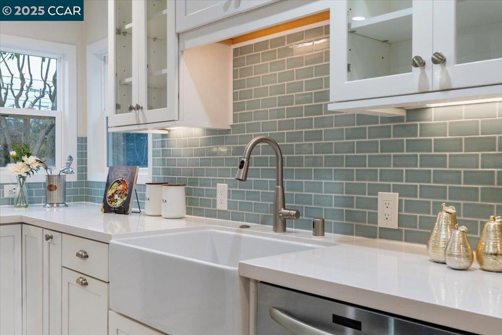 RICHMOND VIEW - Residential