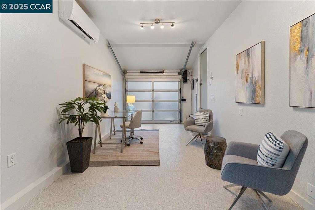 RICHMOND VIEW - Residential