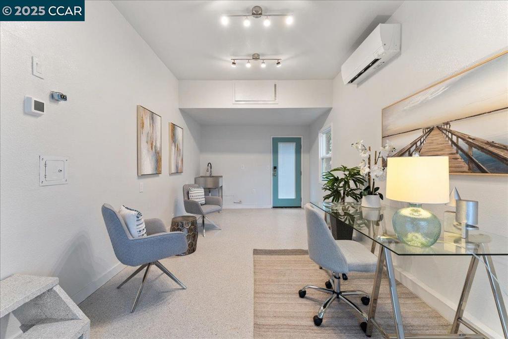 RICHMOND VIEW - Residential