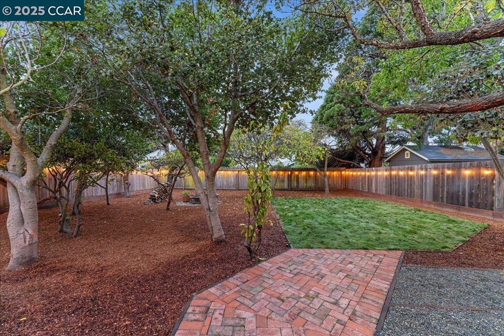 RICHMOND VIEW - Residential