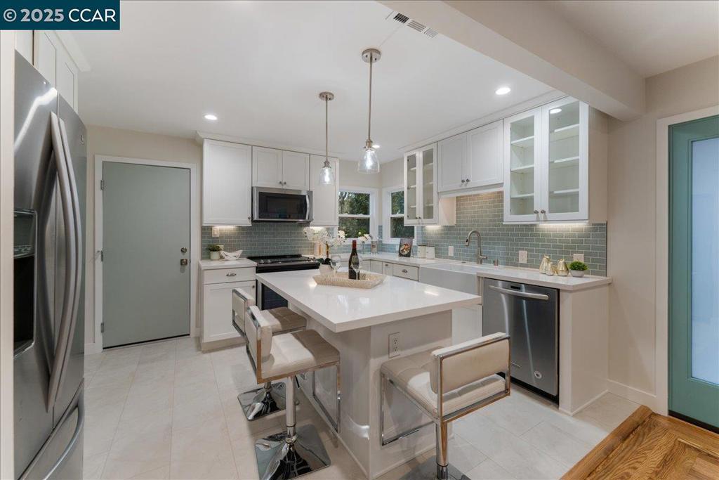 RICHMOND VIEW - Residential