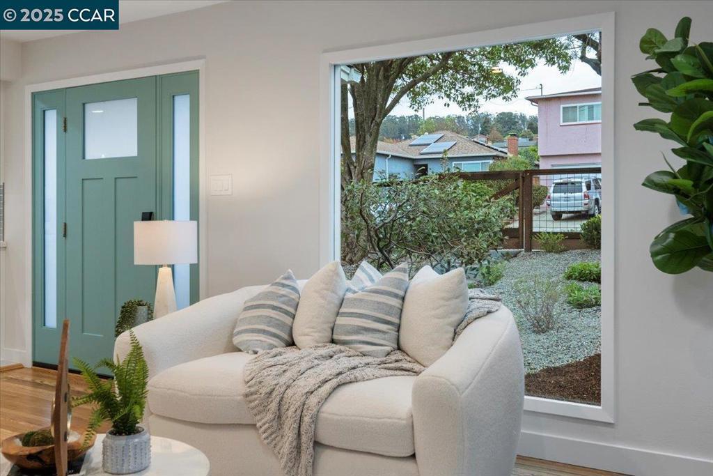 RICHMOND VIEW - Residential