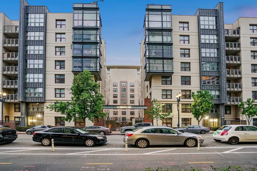1150 J St 523
