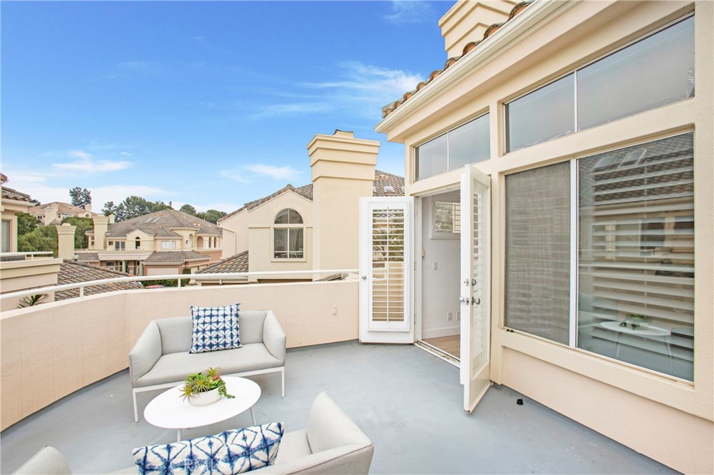 Riviera (BB) (BRI) - Residential Lease