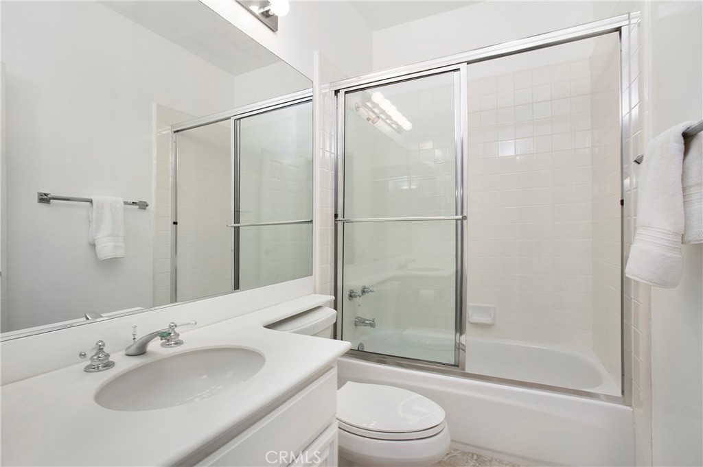 Riviera (BB) (BRI) - Residential Lease