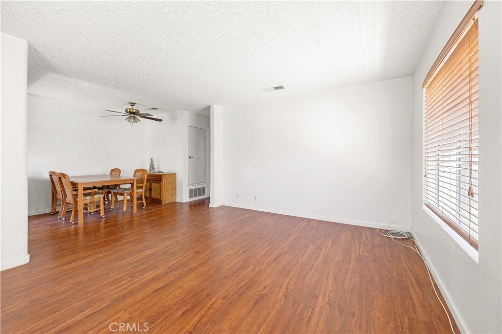 25879 Baylor