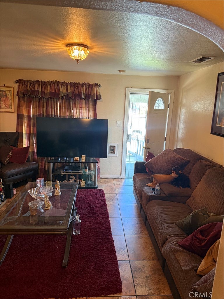 426 E 83rd