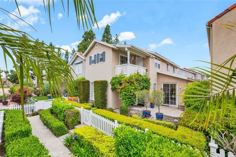 13071 Arborwalk Lane Tustin CA 92782
