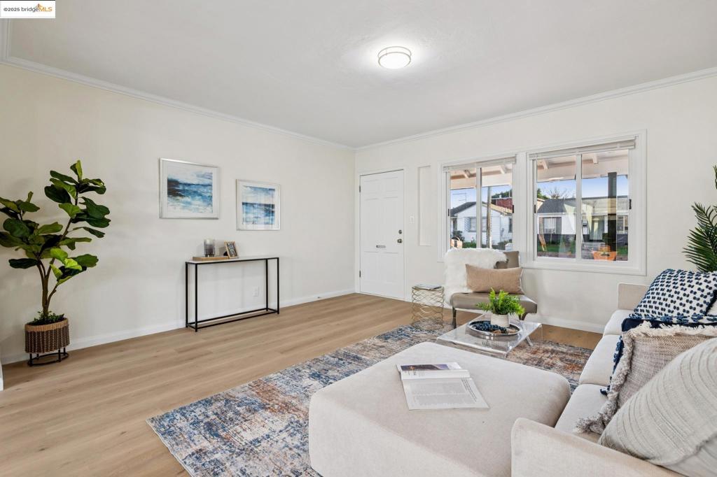 RICHMOND - Residential