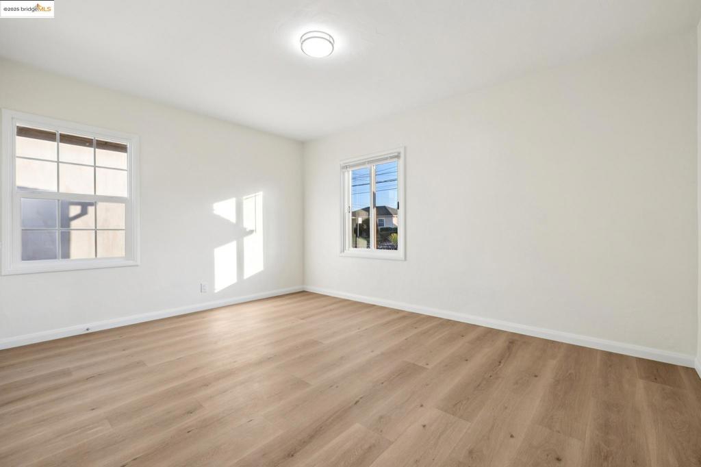 RICHMOND - Residential