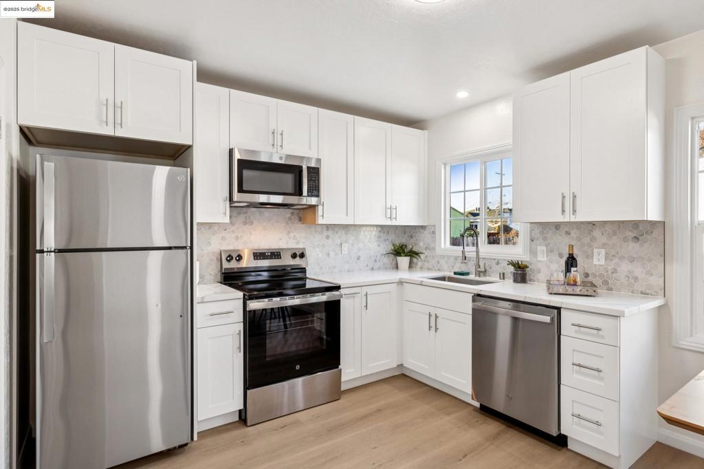 RICHMOND - Residential