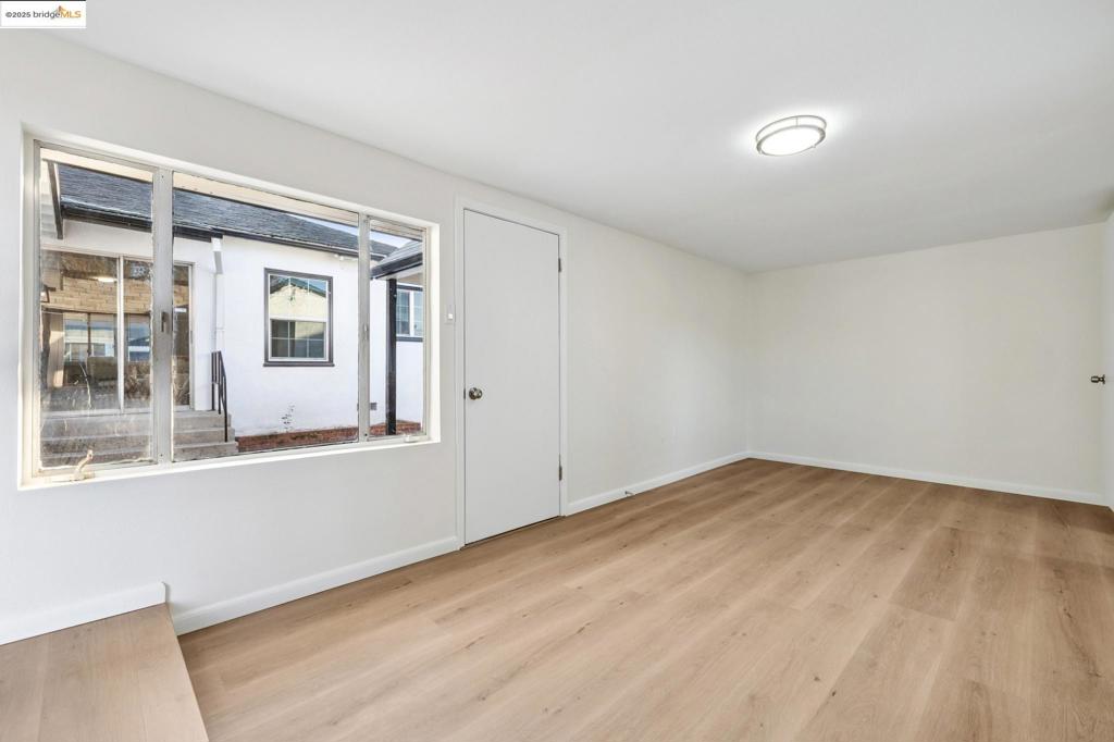 RICHMOND - Residential