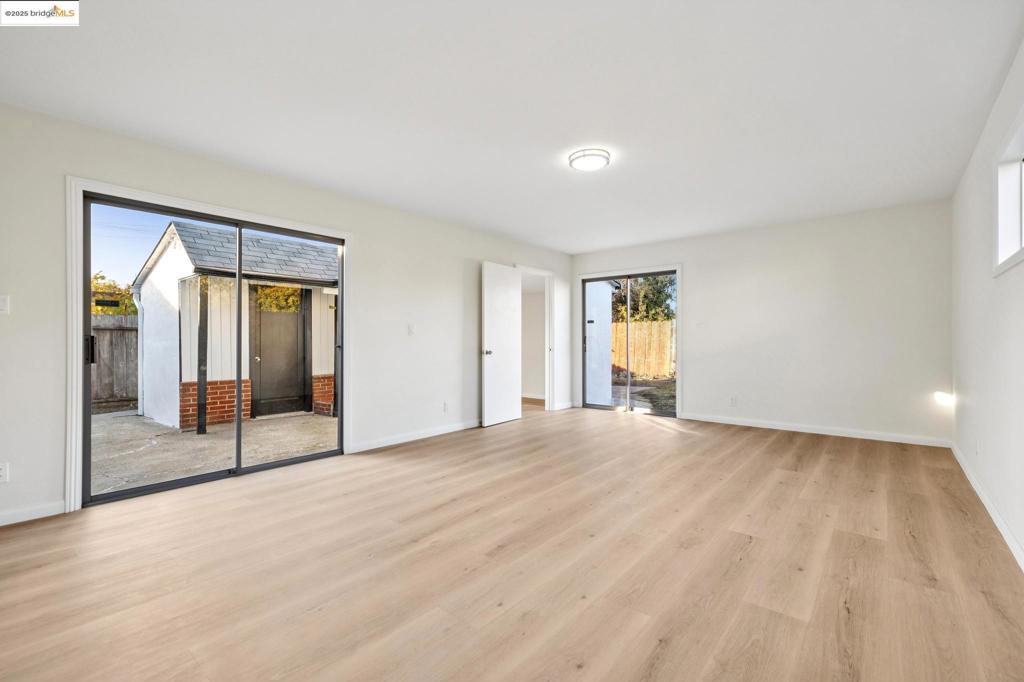 RICHMOND - Residential