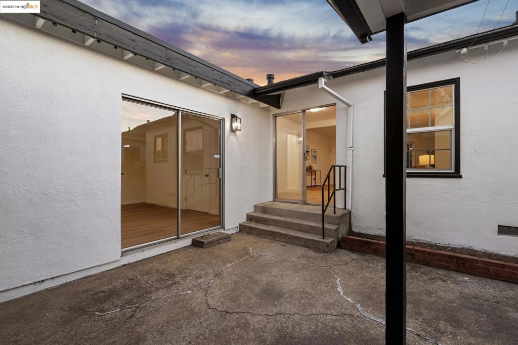 RICHMOND - Residential