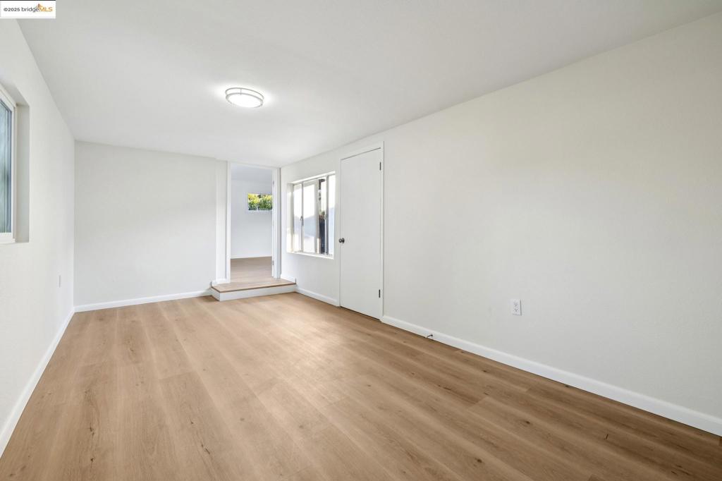 RICHMOND - Residential