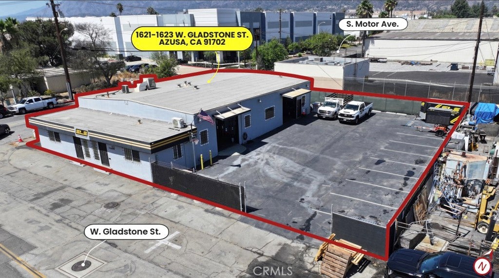 1621 1623 W. Gladstone St.