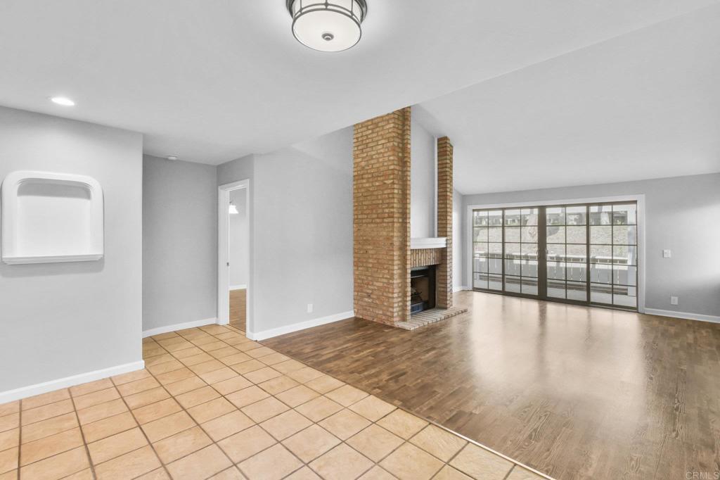 Smoke Tree (SMTR) - Residential