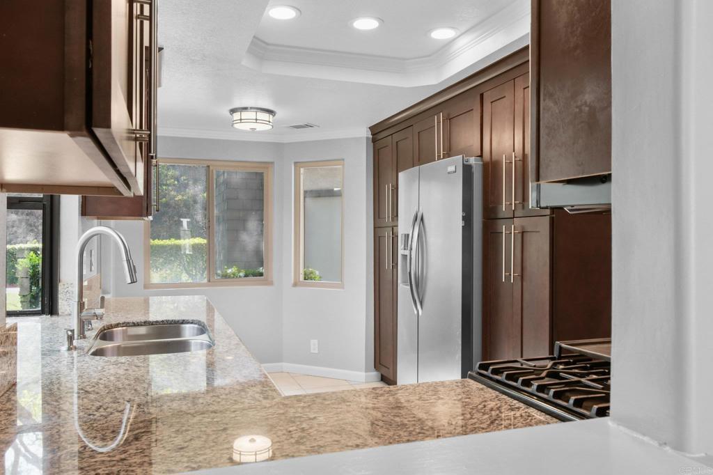 Smoke Tree (SMTR) - Residential