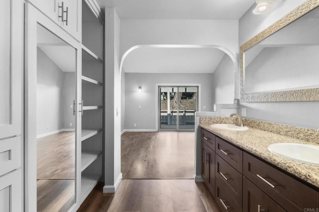 Smoke Tree (SMTR) - Residential