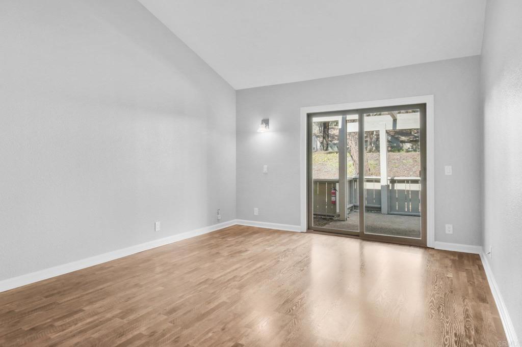 Smoke Tree (SMTR) - Residential