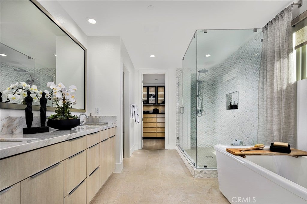 109 Apron, Irvine CA 92618 - Photo 8