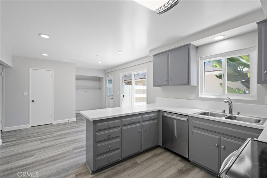 Surfside (SURF) - Residential