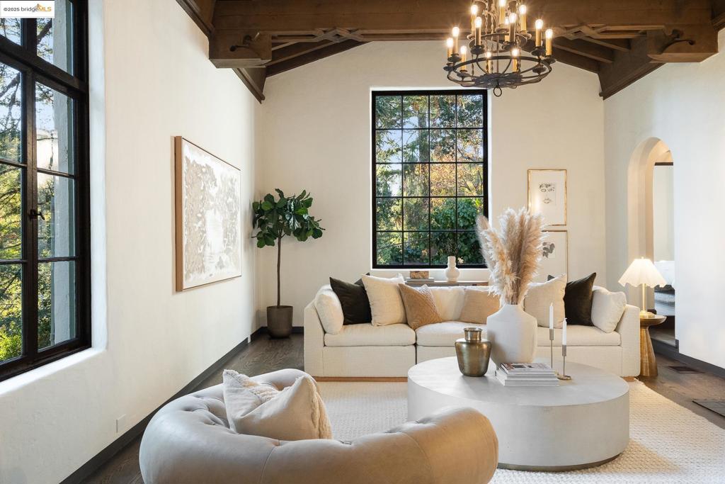 CROCKER HGHLANDS - Residential
