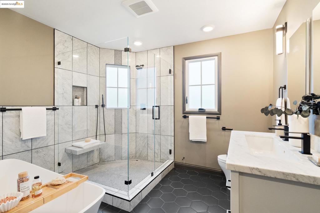 CROCKER HGHLANDS - Residential