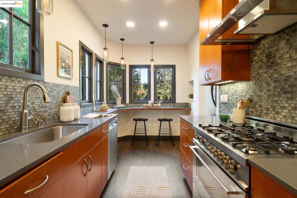 CROCKER HGHLANDS - Residential