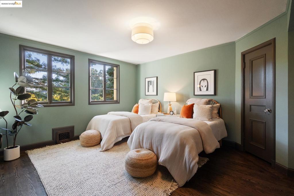 CROCKER HGHLANDS - Residential