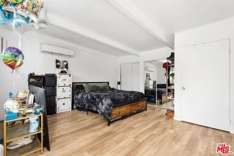 Tiny photo for 12717 Culver Boulevard, Los Angeles, CA 90066 (MLS # 25614265)