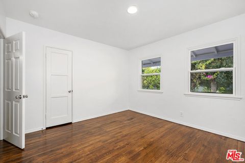 Tiny photo for 12717 Culver Boulevard, Los Angeles, CA 90066 (MLS # 25614265)