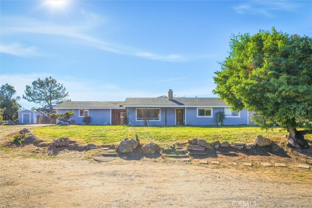 Photo of 1417 San Luis Ave, Los Osos, CA 93402 (MLS # SC25278731)