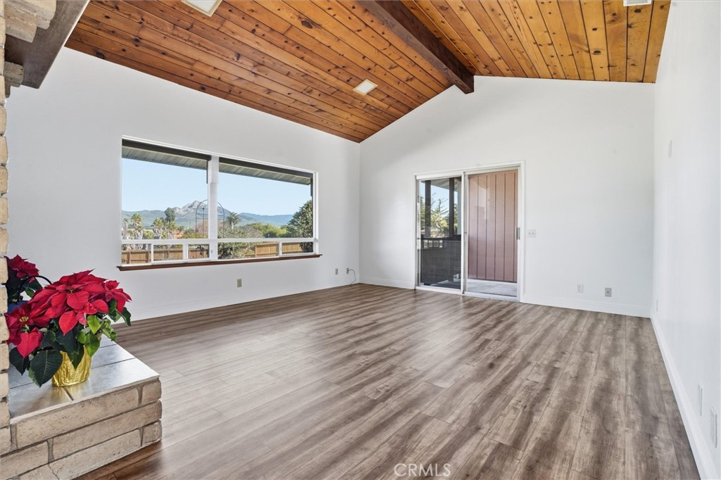 1417 San Luis Avenue