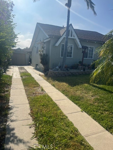 1235 N Wexham