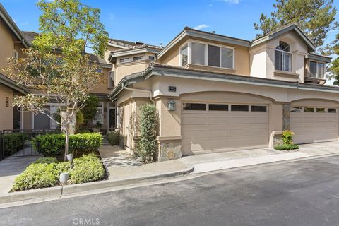 Photo of 25 Stoney Pointe, Laguna Niguel, CA 92677 (MLS # OC26071363)