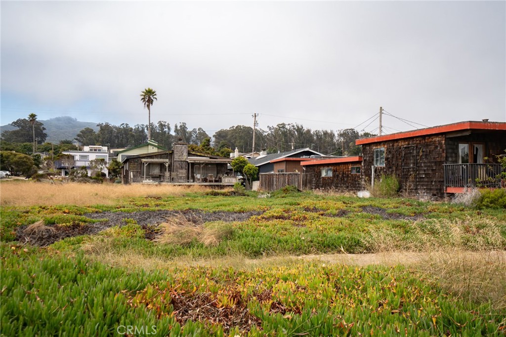 Cuesta by the Sea(590) - Land