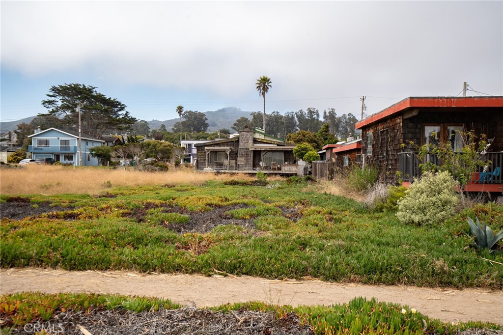 Cuesta by the Sea(590) - Land