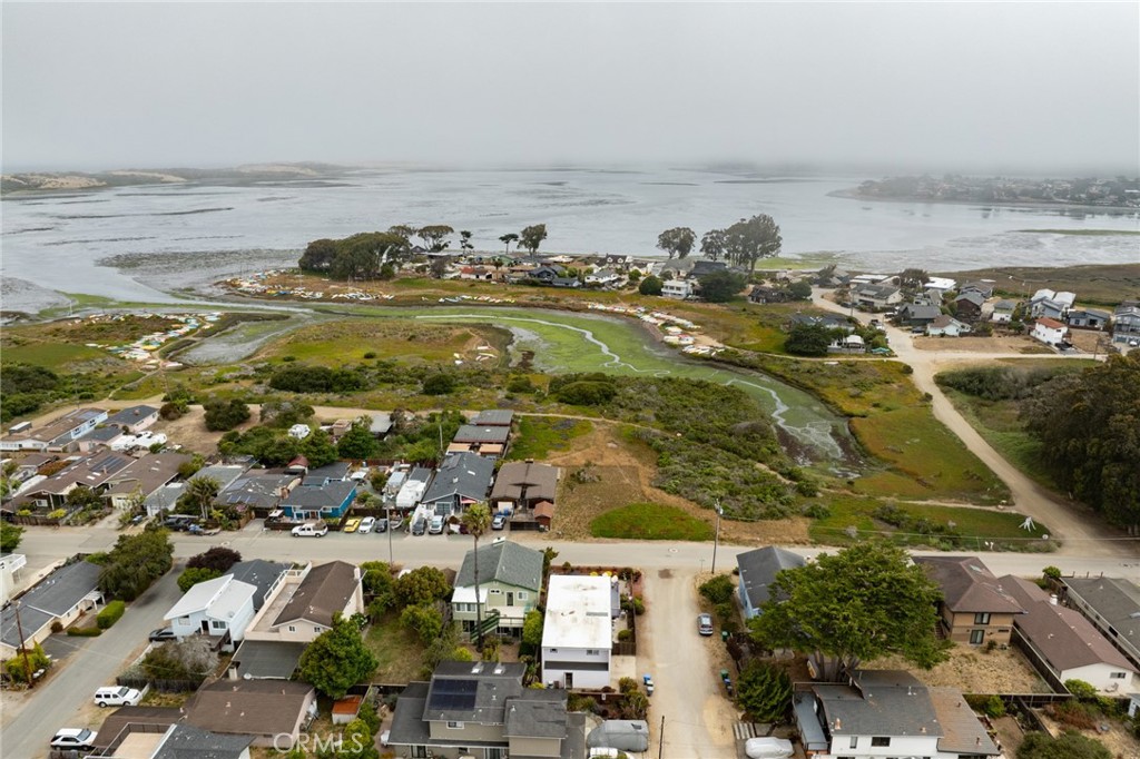 Cuesta by the Sea(590) - Land
