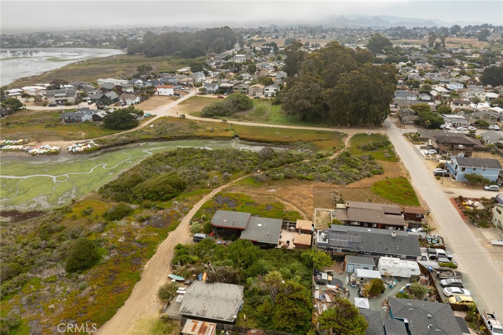 Cuesta by the Sea(590) - Land