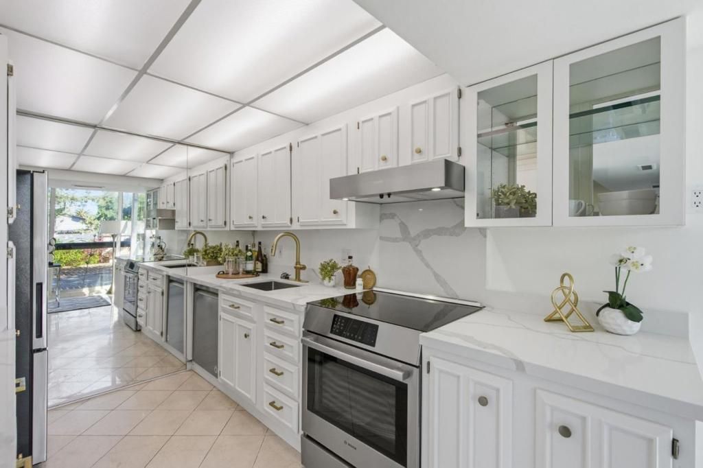 Photo of 101 Alma Street #201, Palo Alto, CA 94301 (MLS # ML82045351)