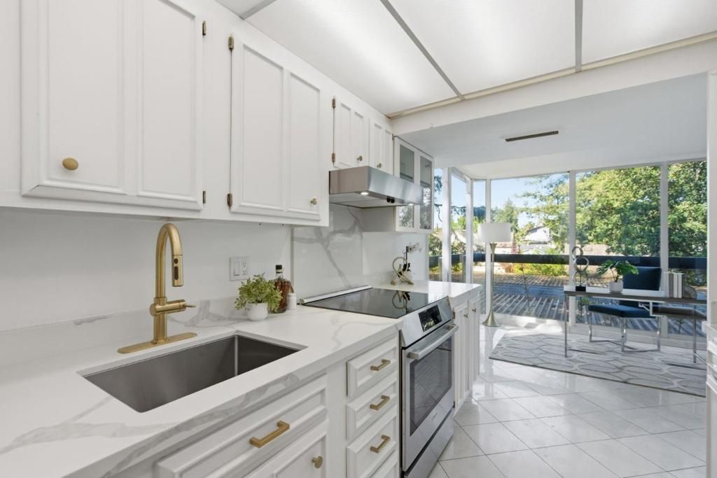 Photo of 101 Alma Street #201, Palo Alto, CA 94301 (MLS # ML82045351)